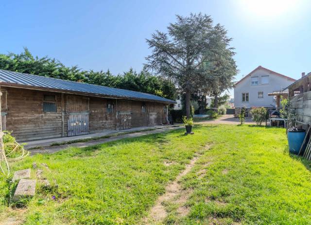 Equestrian property  Val-De-Marne