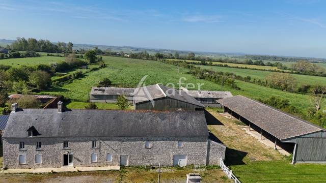 Equestrian property  Manche