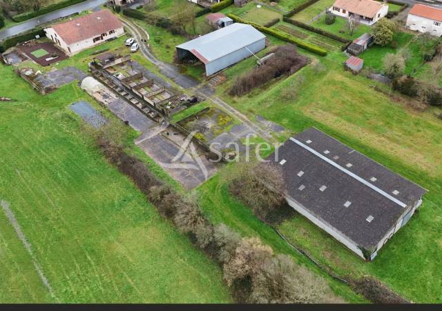 Other country property  Vend&eacute;e