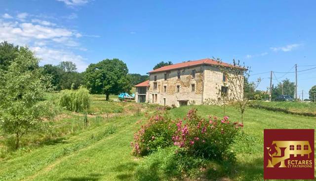 Equestrian property  Ain