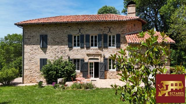 Equestrian Bed and Breakfast  Lot