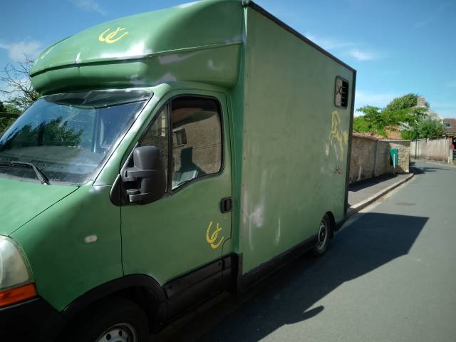 Horsebox HGV Les Vans ACR Renault Master L2H2 2010 Used
