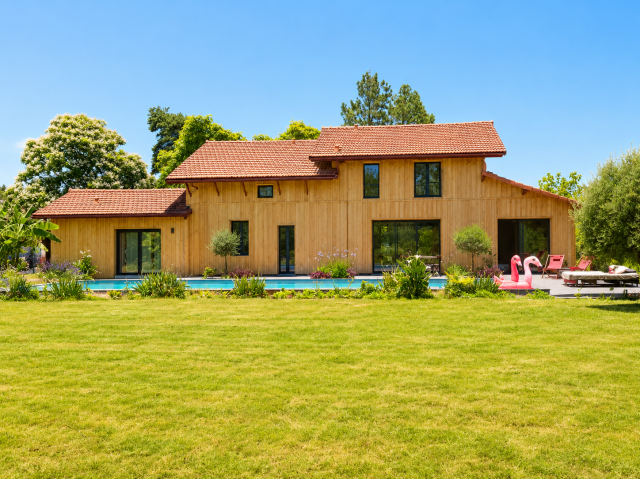 Luxurious equestrian property  Gironde
