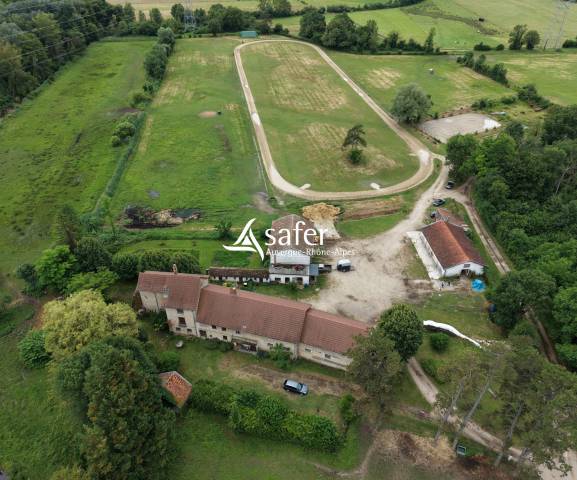 Equestrian property  Is&egrave;re