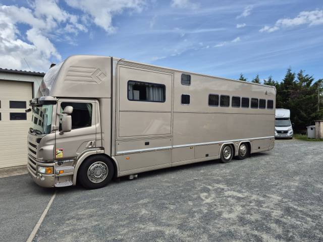 Horsebox NON-HGV Ketterer SCANIA P400 KETTERER 2012 Used