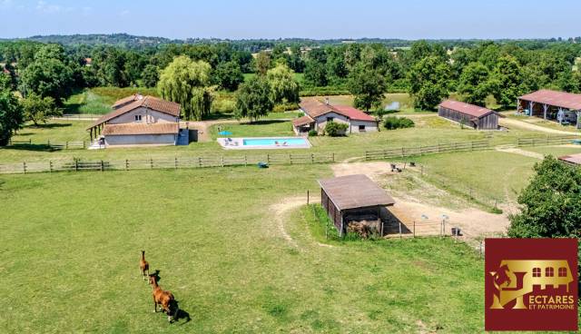 Equestrian property  Ain