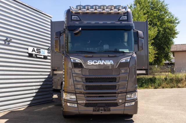 Horsebox NON-HGV Roelofsen  2023 Used