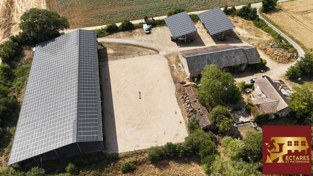 Equestrian property  Vienne
