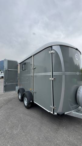 Horse trailer Fautras OBLIC X2 2 Stalls 2025 Used