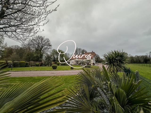 Equestrian property  Calvados