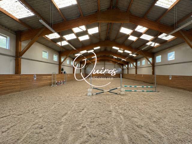 Equestrian property  Calvados