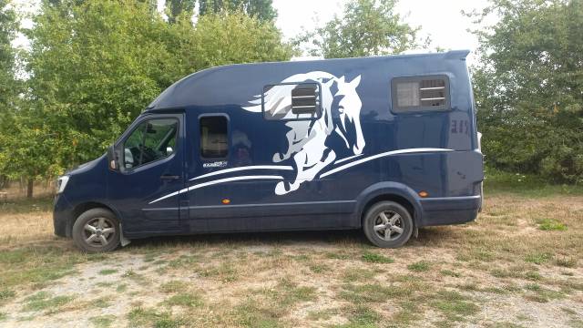 Horsebox HGV Barbot Renault Master III 2020 Used