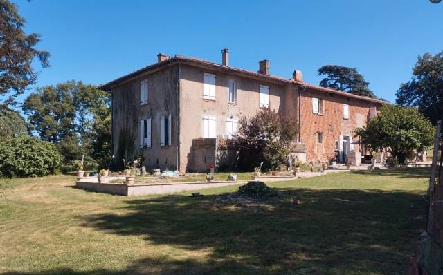 Equestrian Bed and Breakfast  Tarn-et-Taronne