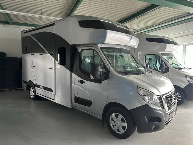 Horsebox HGV Nissan NISSAN INTERSTAR 165 MSG LIGHT 5S 2026 New