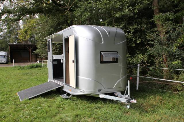 Trailer Anka REMORQUE ANKA 2 CHEVAUX + HOME CAR & SELLERIE 2026 New