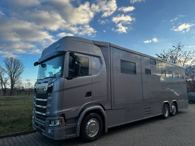 Horsebox NON-HGV HTIs SCANIA S460 HTI PROFESSIONAL 7 2026 New