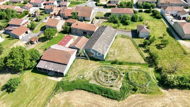 Equestrian property  Meuse