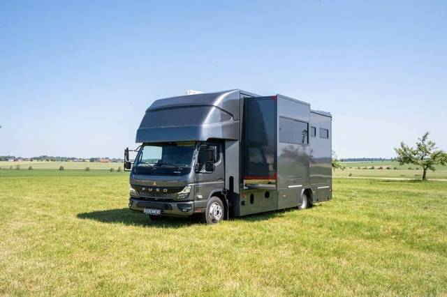 Horsebox NON-HGV Anka DAIMLER FUSO CANTER 7C18 ANKA POP OUT 2026 New