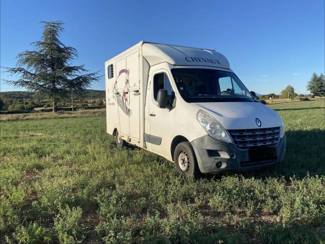 Horsebox HGV Renault 2.3 DCI  2010 Used