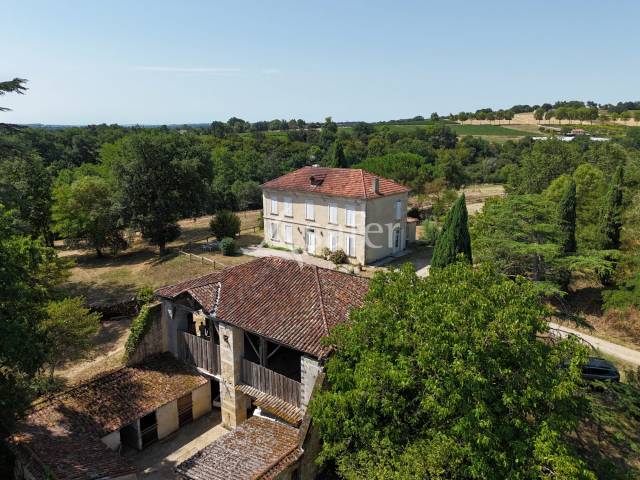 Equestrian property  Gers