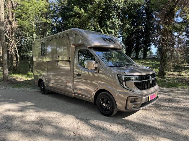 Horsebox HGV Krismar HARAS 2026 New