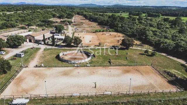 Other country property  H&eacute;rault