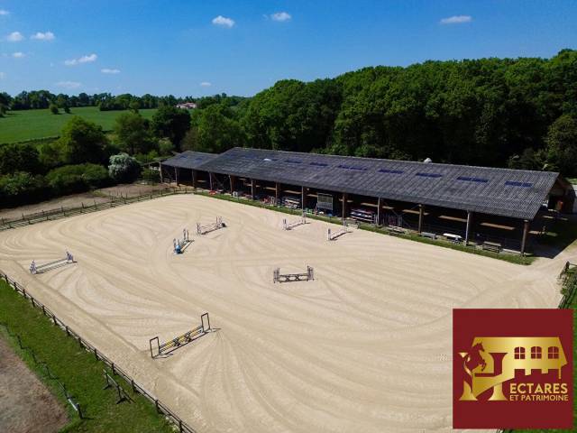 Riding school  Maine-et-Loire