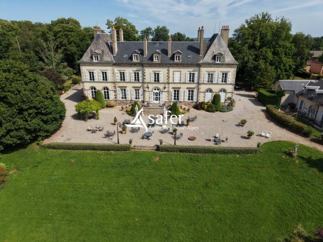 Other country property  Allier