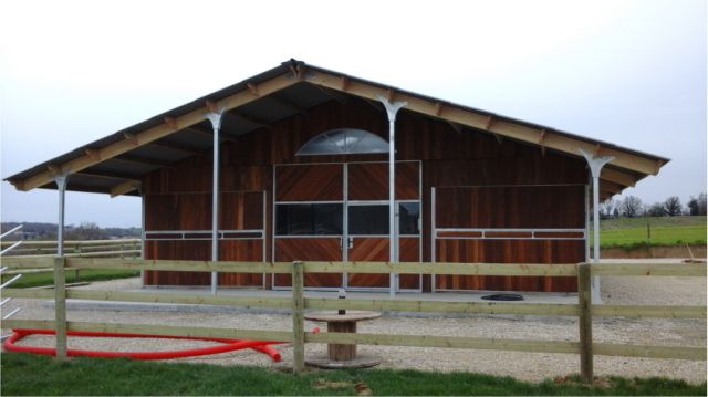 Barn Cheval Liberté New