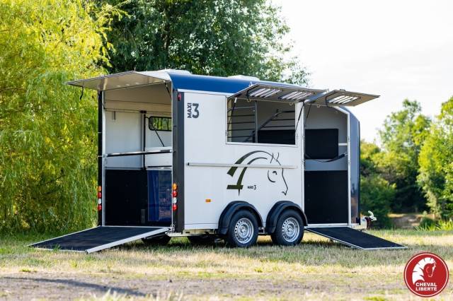 Horse trailer Cheval Liberte minimax 3 Stalls 2025 New