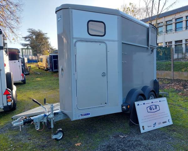 Horse trailer Ifor Williams HB 403  1,5 Stalls 2025 New