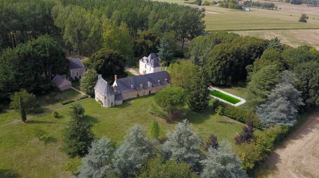 Equestrian property  Maine-et-Loire