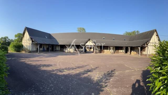 Equestrian property  Calvados