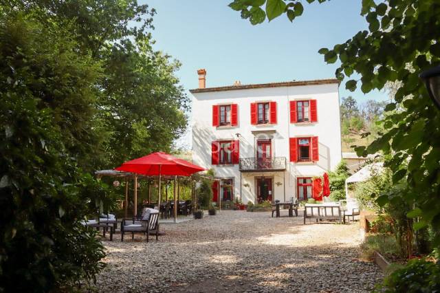 Other country property  Puy-de-Dôme