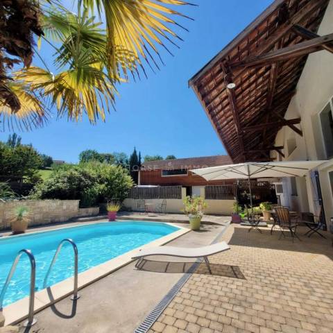 Equestrian property  Isère