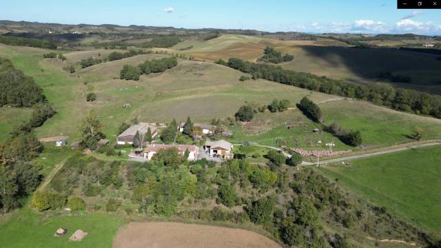 Equestrian property  Aude