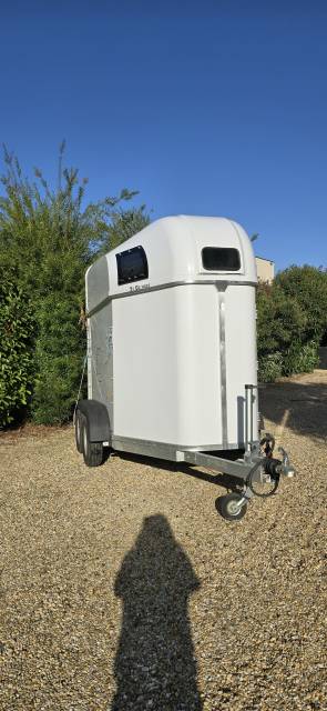 Horse trailer Fautras St Georges 2 Stalls 2022 Used