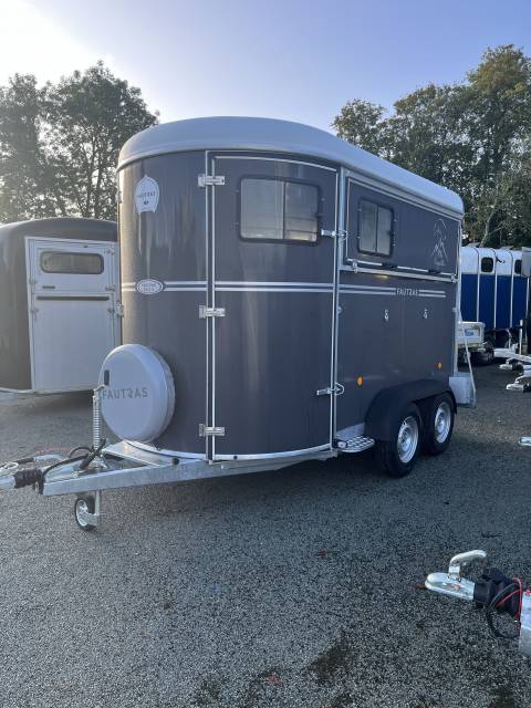 Horse trailer Fautras Oblic 2  2 Stalls 2024 New