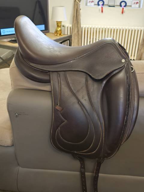 Dressage saddle Antar&egrave;s  18" - 2018