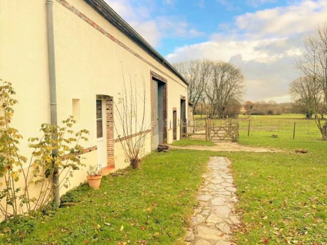 Equestrian property  Orne