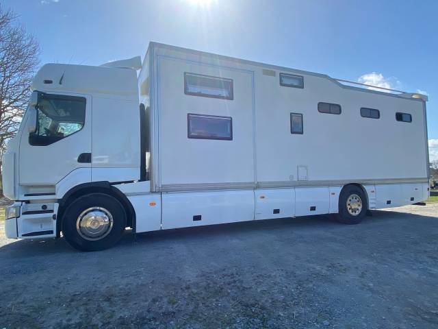Horsebox NON-HGV Renault Premium 2012 Used