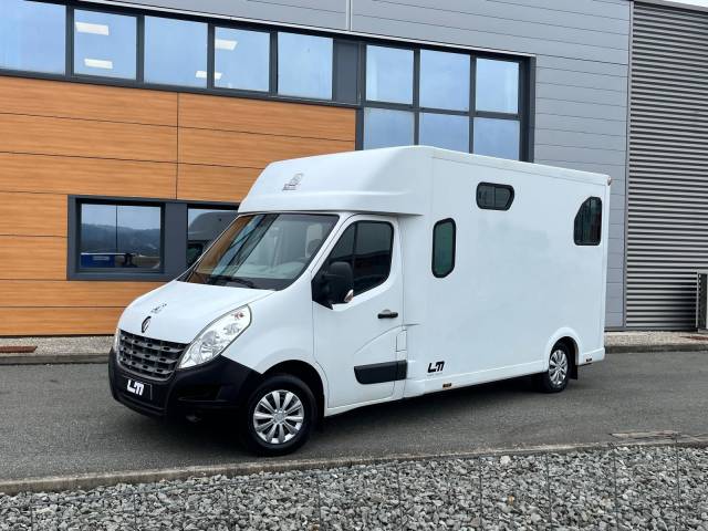 Horsebox HGV Theault PROTEO 5 PLACES 2011 Used