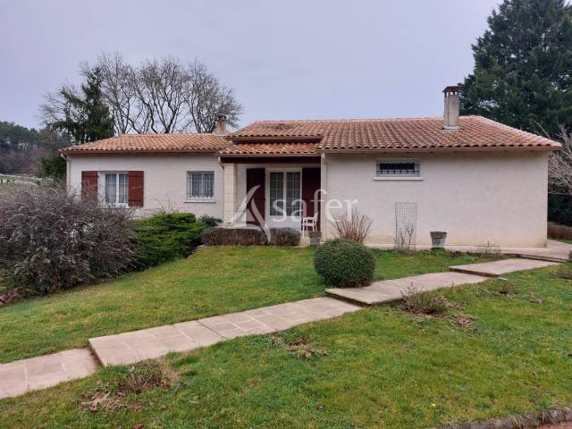 Equestrian property  Dordogne