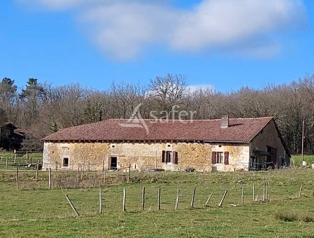 Equestrian property  Dordogne