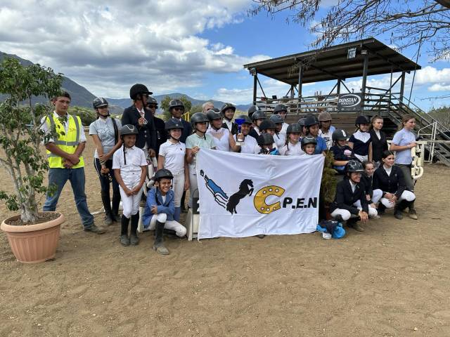 Riding teacher - Permanent contract Full time -  New Caledonia