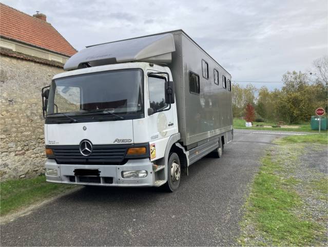 Horsebox NON-HGV Mercedes Atego 1999 Used
