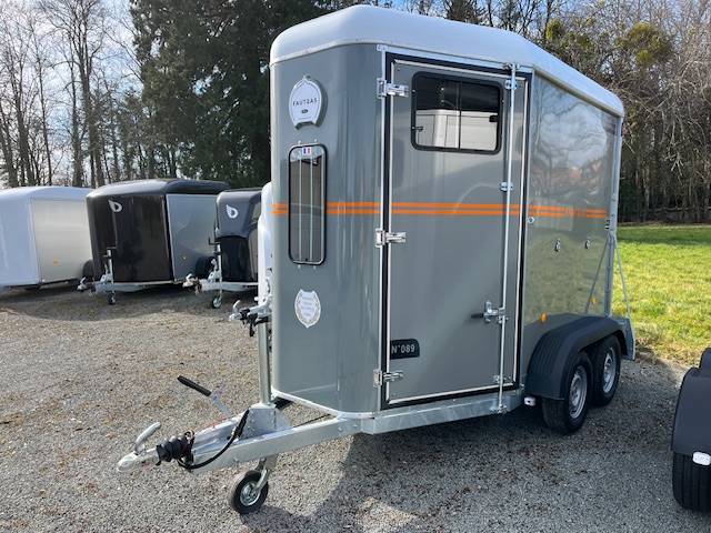 Horse trailer Fautras provan 2 Stalls 2025 New