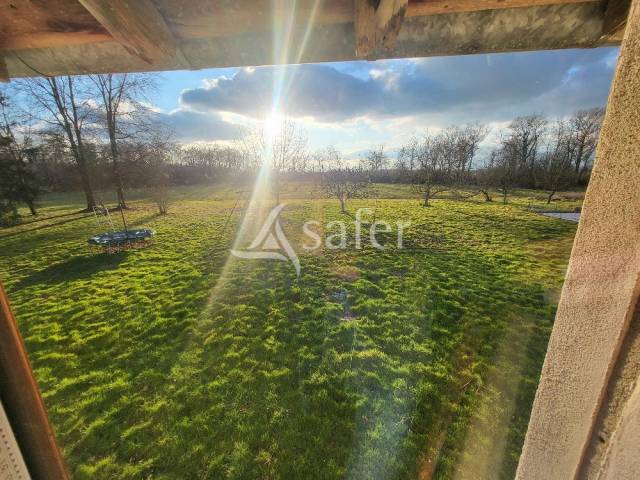 Equestrian property  Ain