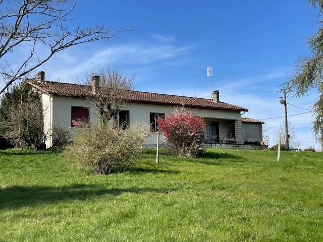 Equestrian property  Dordogne