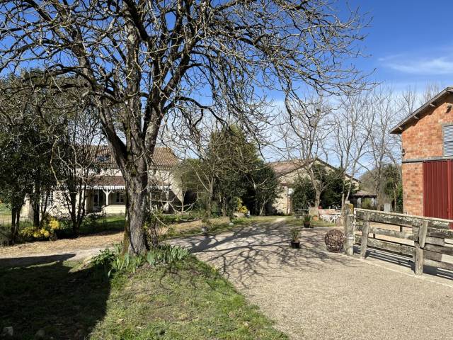 Equestrian property  Lot-et-Garonne